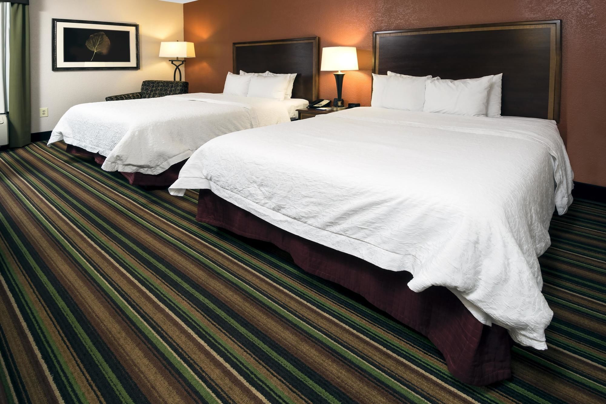 Hampton Inn Winston-Salem Hanes Mall Exterior photo